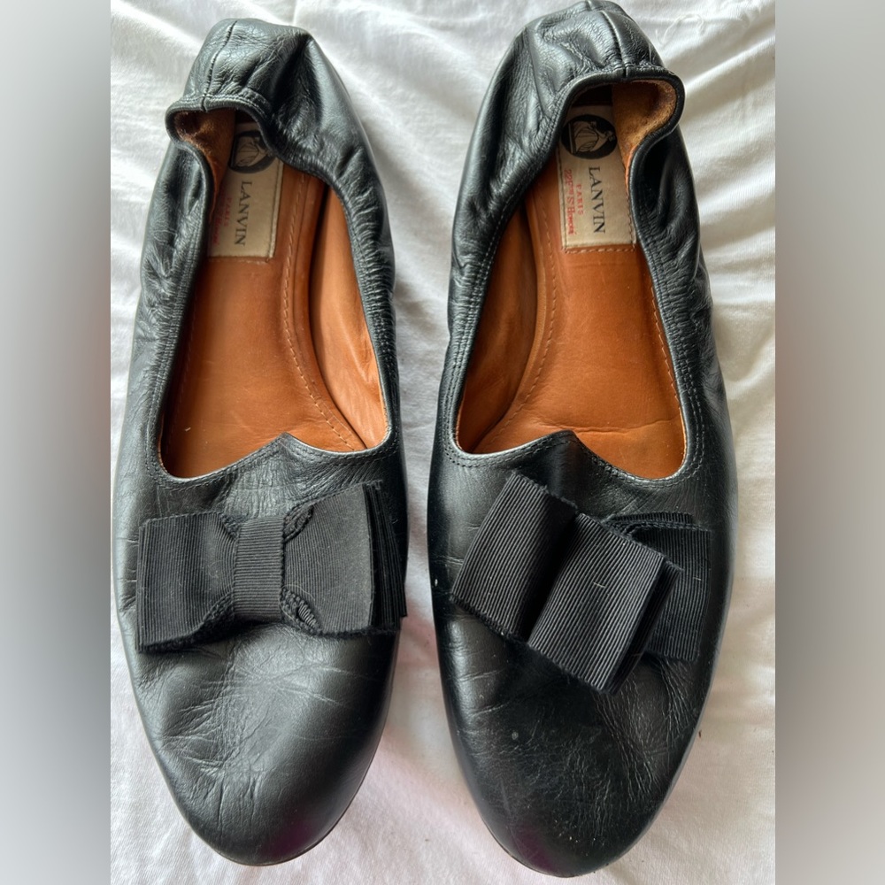 Lanvin for black leather ballerinas